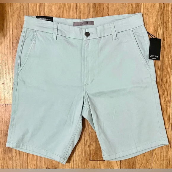 Joe’s THE BRIXTON TROUSER SHORTS in CAPRI
SEA - Picture 3 of 8